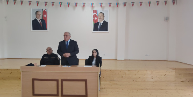 Qobustan Rayon İcra Hakimiyyətinin başçısı Adil Məmmədov növbəti səyyar qəbulunu Sündü  kənd sakinləri ilə keçirmişdir.